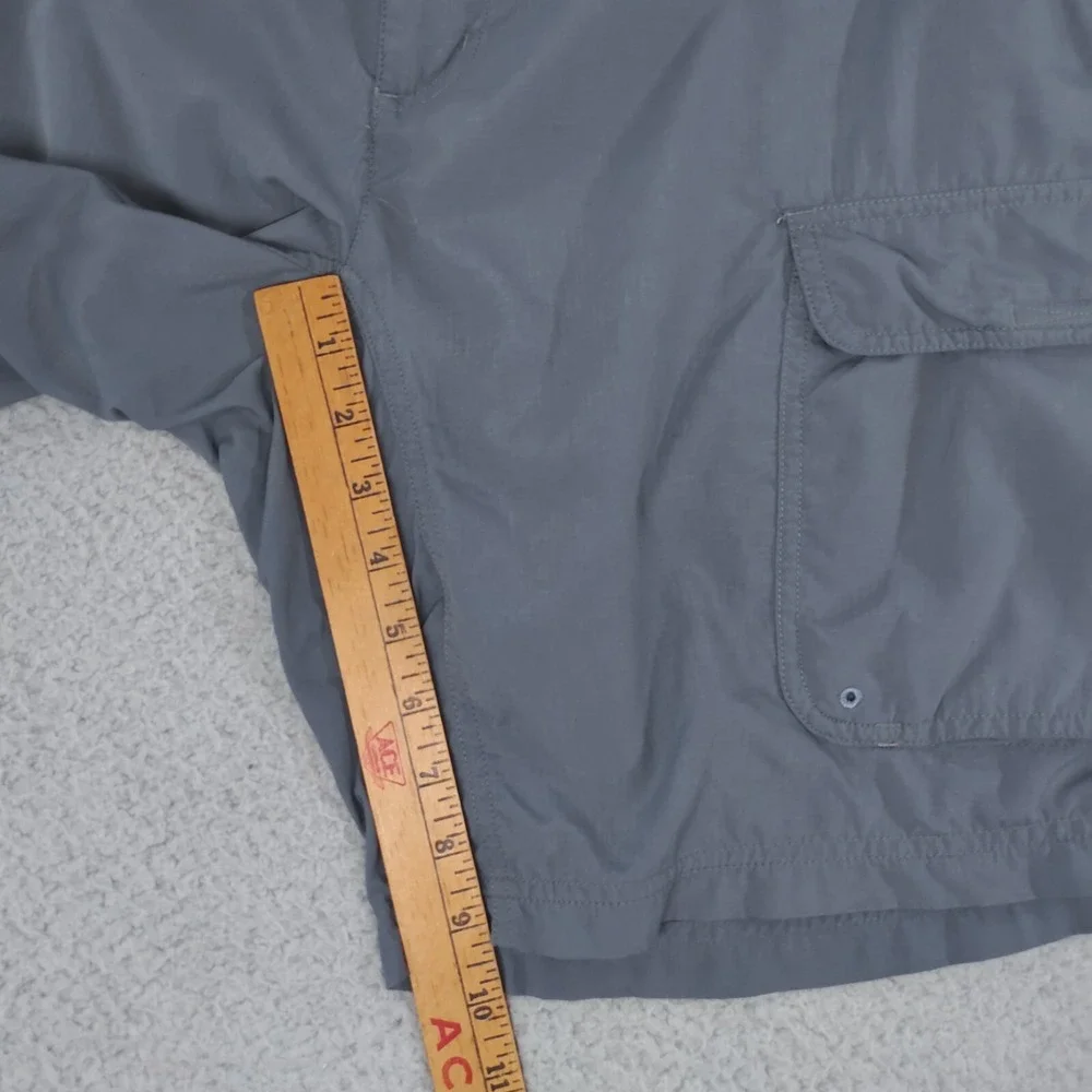 Vintage Columbia Shorts Mens M Gray GRT Omni Dry Cargo Pockets Packable Trekking